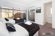 preview image for 18/293-295 Hawthorn Road, Caulfield, Melbourne